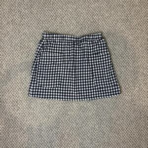 Cute vintage y2k gingham plaid white and navy blue/black skirt